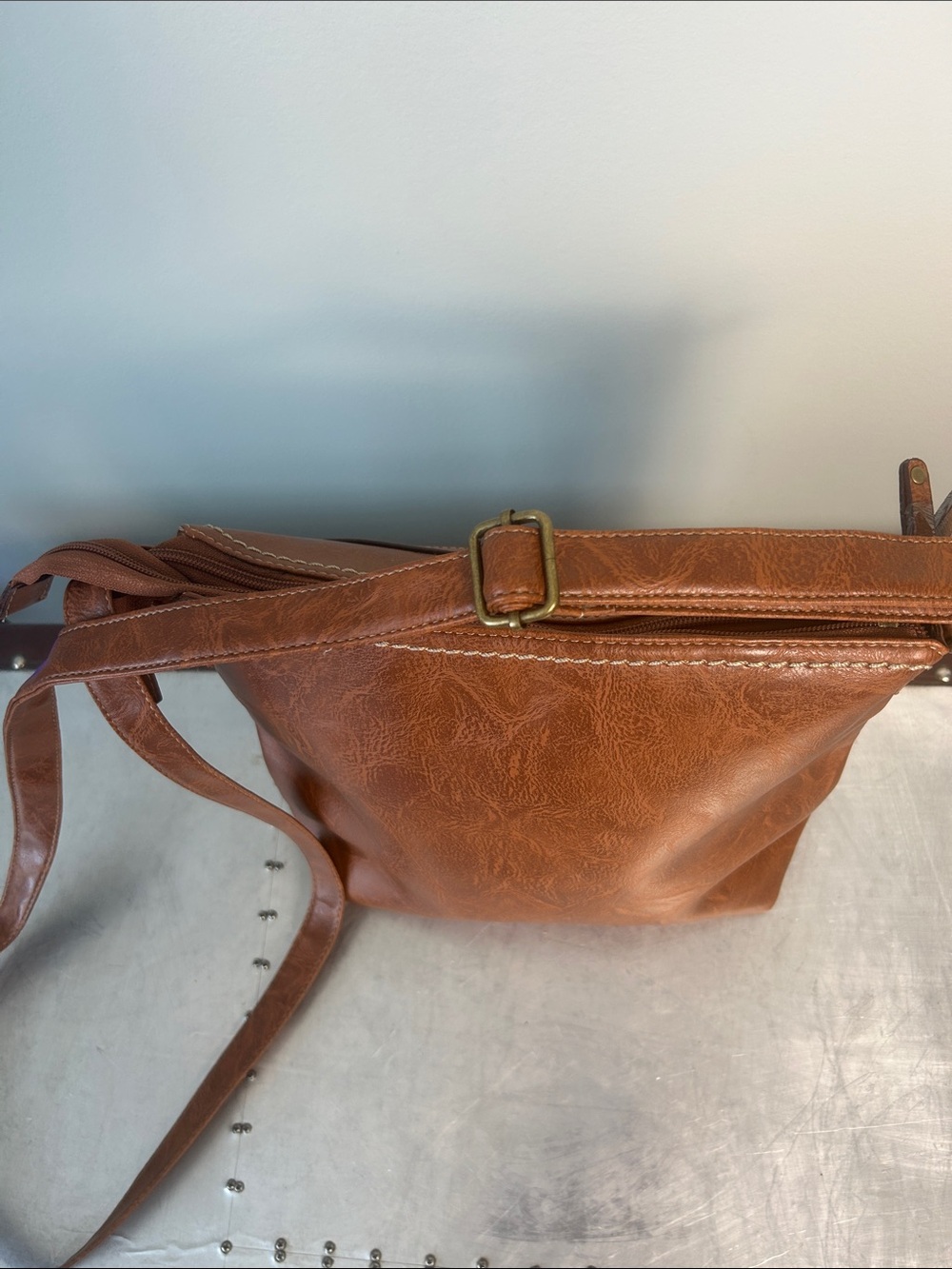 b.o.c. Chestnut Brown Faux-Leather Crossbody Bag - Picture 4 of 14